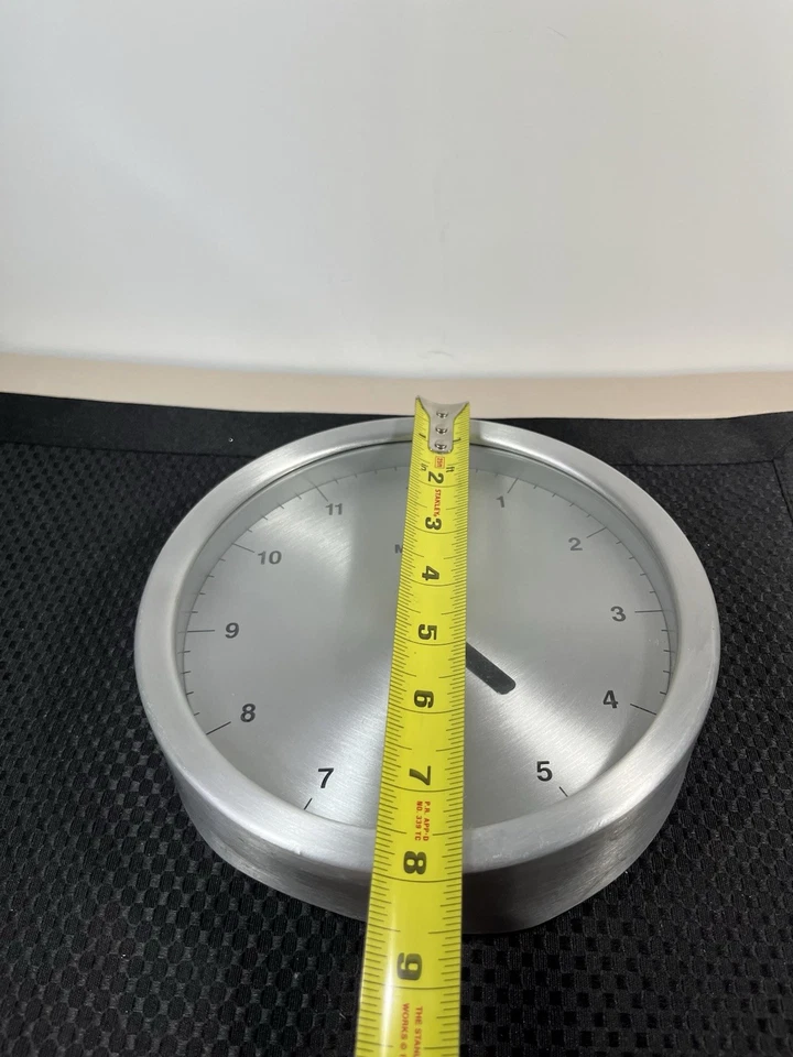 MoMA Reloj de Pared Moderno Plateado Hecho en Inglaterra 8 pulgadas Foto 4 de 4