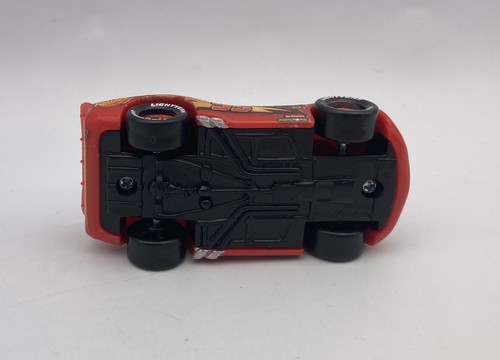 Disney Cars 3 Pistoni Coppa Racer LIGHTNING McQUEEN Rosso 95 Plastica 3" Auto da Corsa - Foto 5 di 5