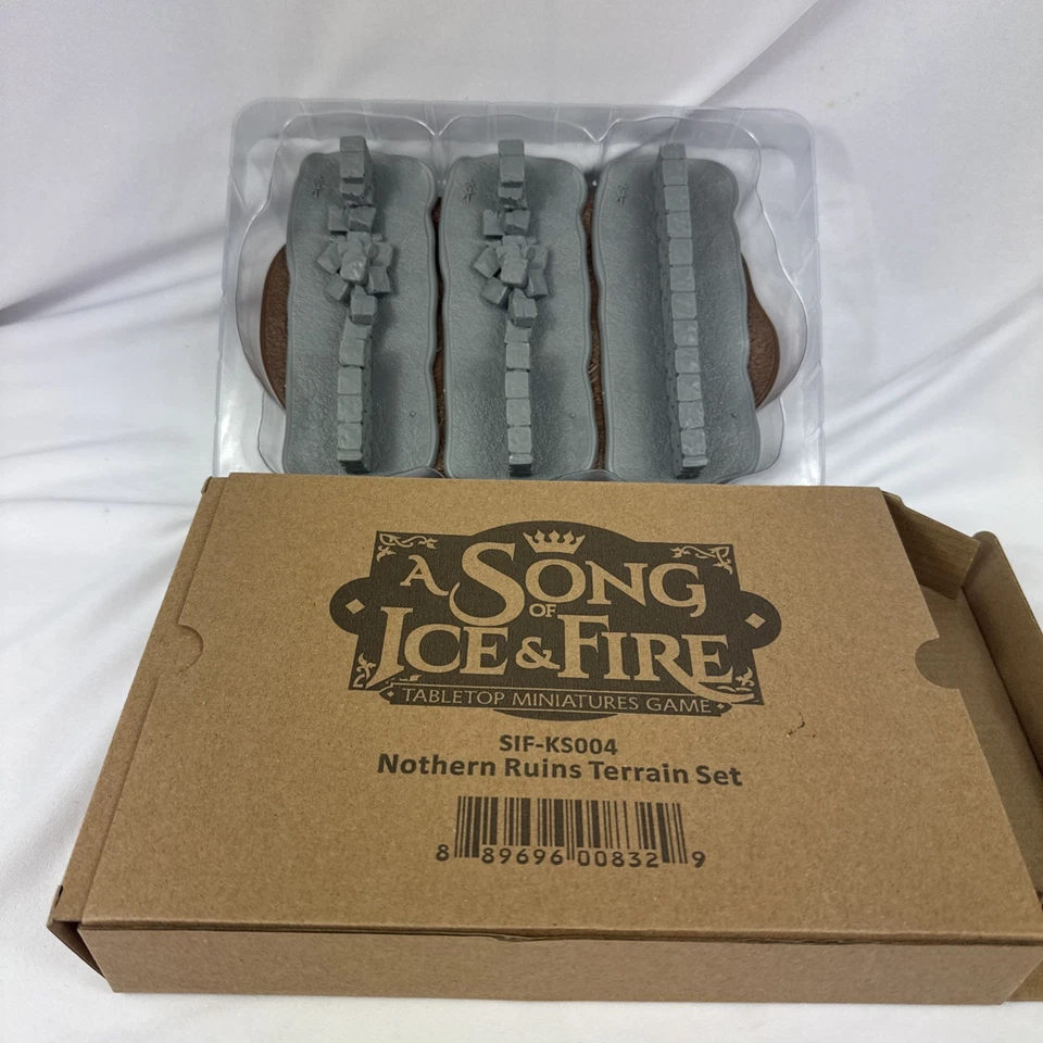 GOT A Song of Ice&Fire Tabletop Miniatures Game - Northern Ruins Terrain Set - Image 3 of 4