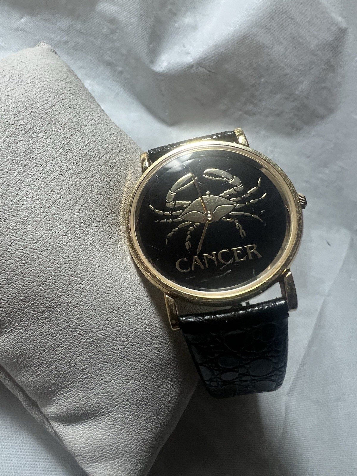 JB Champion cancer , classic,32mm Case, ladies watchWR30m, b
