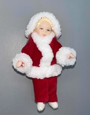 MINIATURE DOLLHOUSE 1:12 PORCELAIN DOLL- BLONDE LADY/GIRL IN CHRISTMAS DRESS