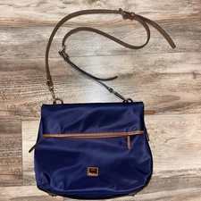 Dooney and Bourke Navy Wayfarer All Weather Hobo Crossbody Shoulder Bag NWOT EUC