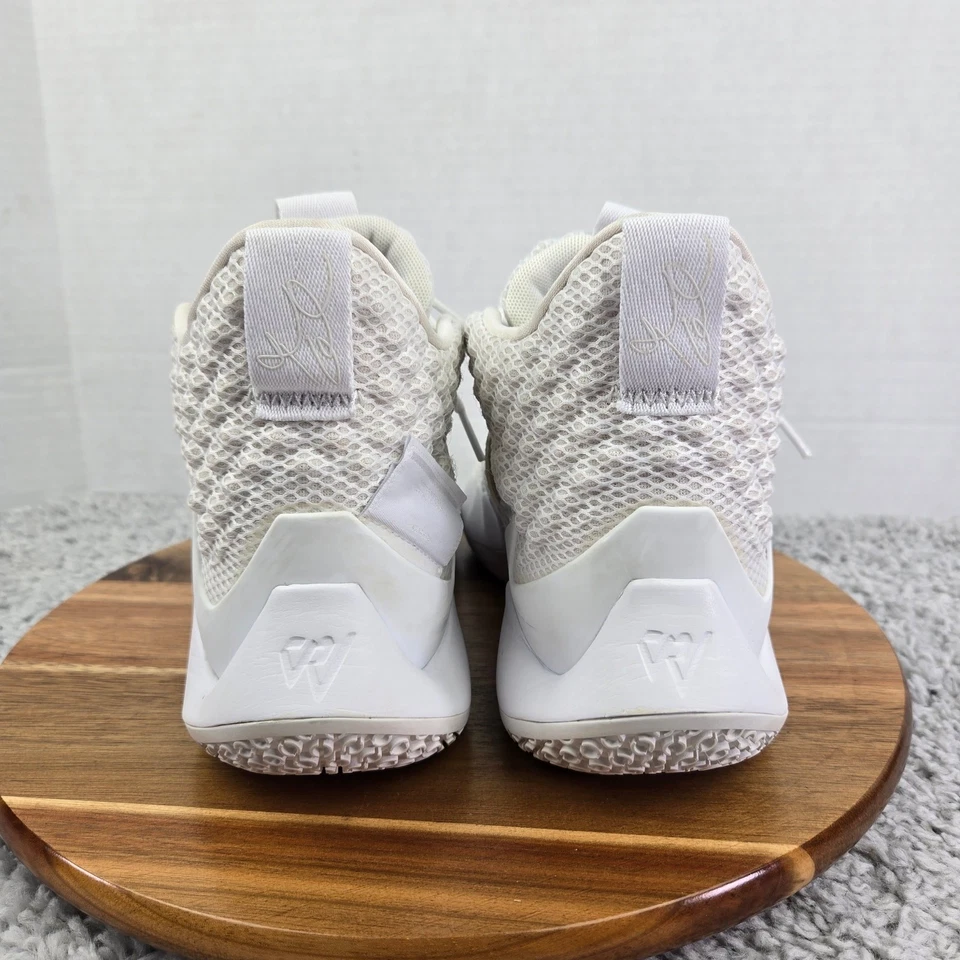 Zapato de baloncesto deportivo Jordan Why Not Zer0.2 triple blanco para hombre 7 AO6219-101 Foto 2 de 4