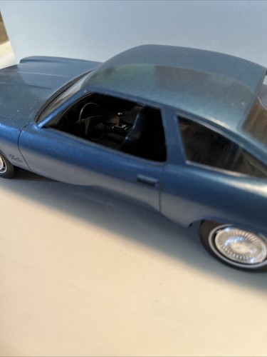 1974 Oldsmobile Cutlass Plastic Promo Model By Johan 1/25 Scale With Box Blue - Picture 6 of 16