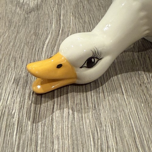 Soporte de cepillo de dientes de ganso de cerámica de colección Caddy Country Geese Cottagecore Pen Deco - Imagen 2 de 15