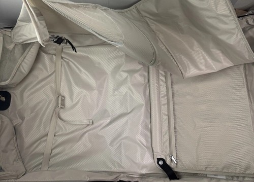 Samsonite Silhouette 18 Garment Bag Spinner Suitcase Luggage, Black - Picture 9 of 9