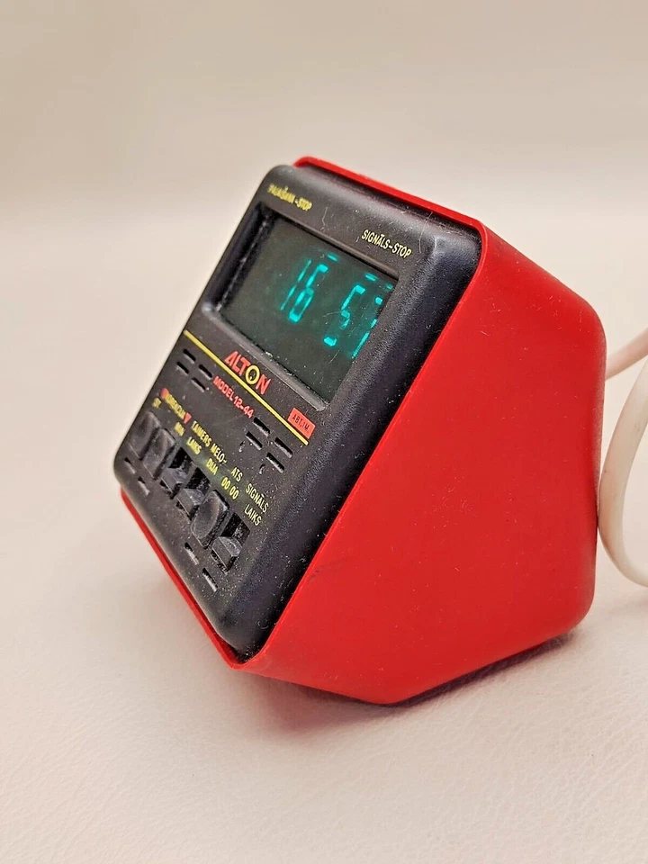 Reloj electrónico de mesa con despertador Alton 12-44 Foto 3 de 4