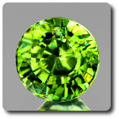 Steine und Mineralien. 0,46 ct GRANAT DEMANTOIDE . VVS Uralgebirge, Russland. A