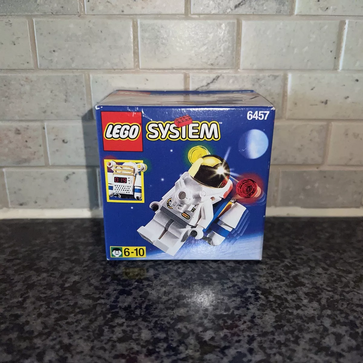 1999 LEGO Town Space Port 6457 Astronaut Figure NEW UNOPENED