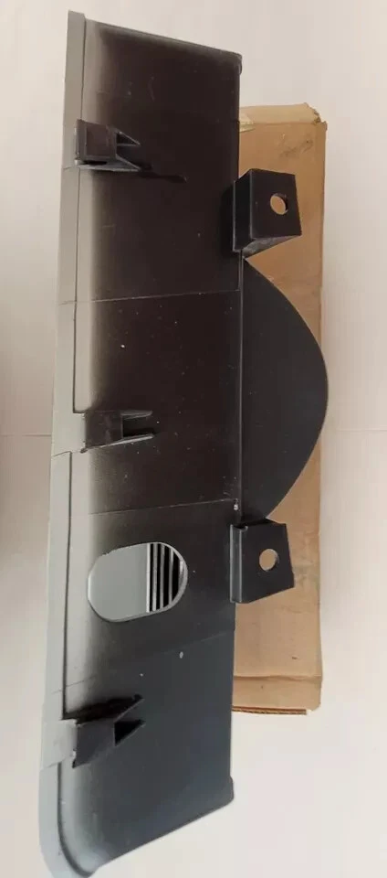 Conjunto de lámpara y rejilla de luz de estacionamiento lateral derecho Plymouth Fury 1973 3672778 Nuevo de Lote Antiguo Foto 4 de 4