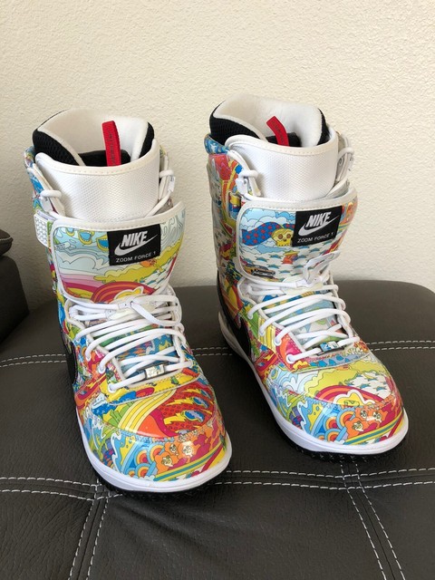 nike snowboarding