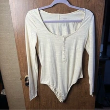 Adore Me Beige havyn Henley Style Long Sleeve Thong Bodysuit Stretch size medium