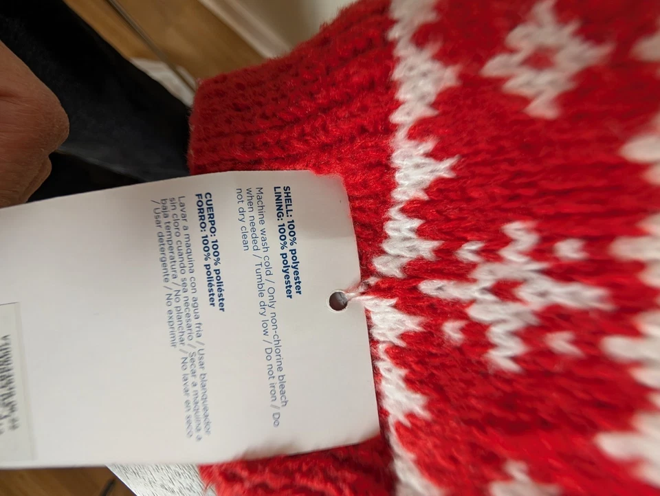 全新带标签 Old Navy Sherpa 拖鞋圣诞袜尺寸 S/M — 第 3/3 张图片