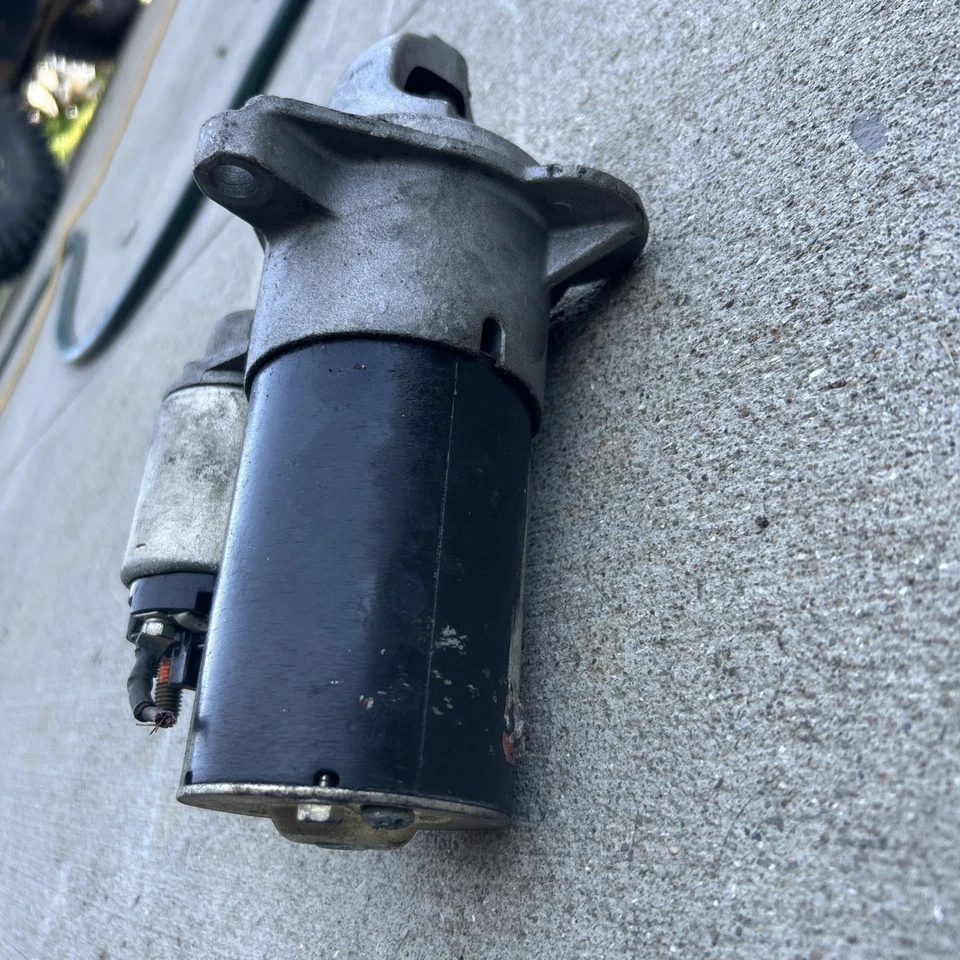 Motor de arranque 3,5 L AWD 2006 Hummer H3 Foto 3 de 4