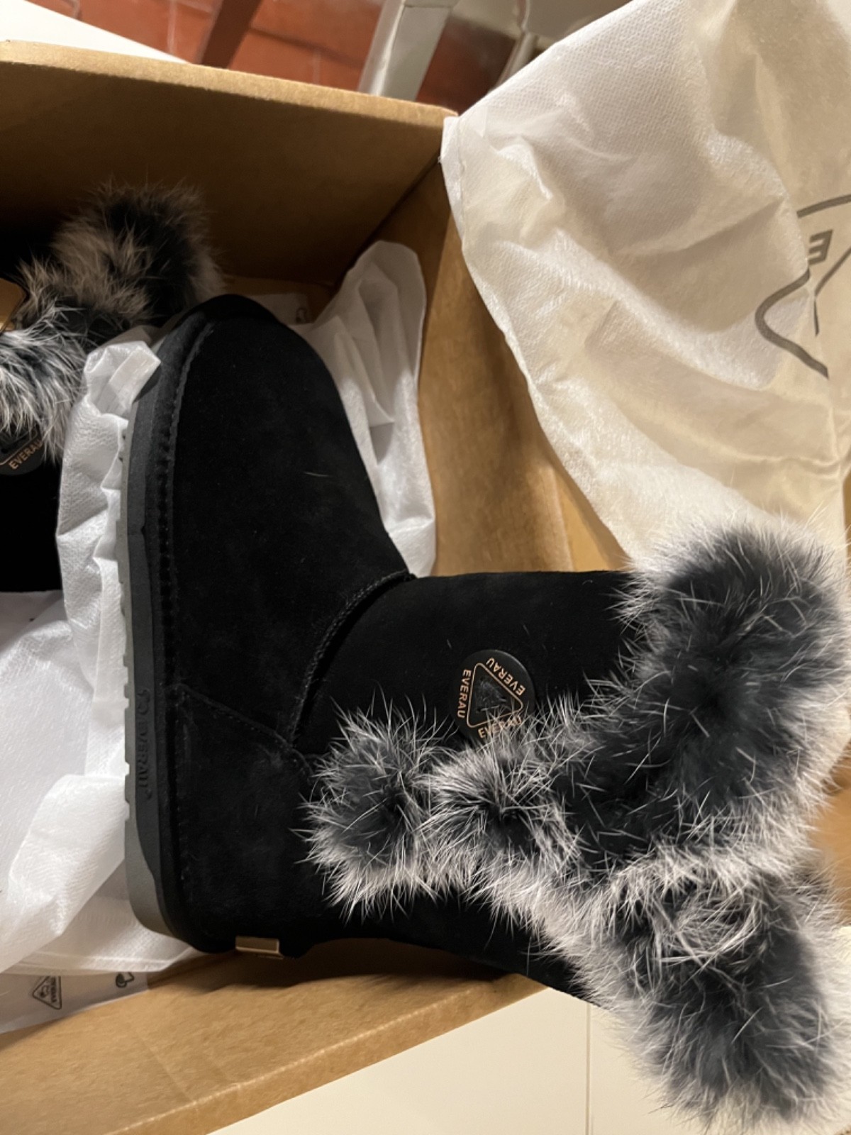 BNIB UGG AUSTRALIA sheepskin and fur black boots UK4 EU37 image 10