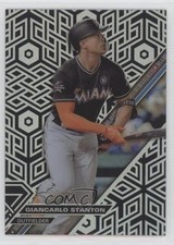 2017 Topps High Tek Pattern 2 Blackout Giancarlo Stanton #HT-GST 6m1