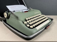 Mid Century 1962 SCM Smith-Corona 5A Series Sterling Portable Manual Typewriter thumbnail