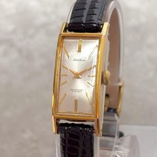 SEIKO Solar Tonneau-shaped 19-jewel Gold Watch with New Strap