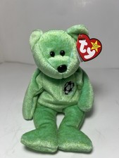 Ty Beanie Babies Baby Kicks the Bear August 16, 1998 retired PE Soccer NWT Green