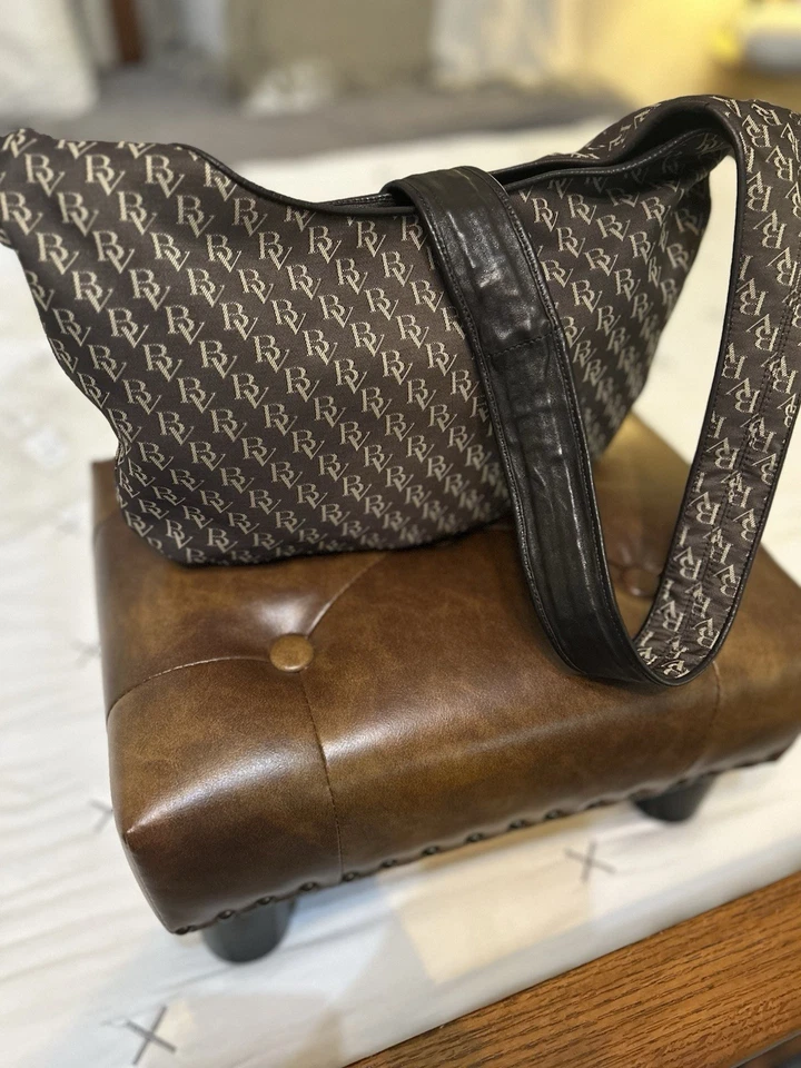 Bottega Veneta Monogram Hobo Bag - Image 2 of 4