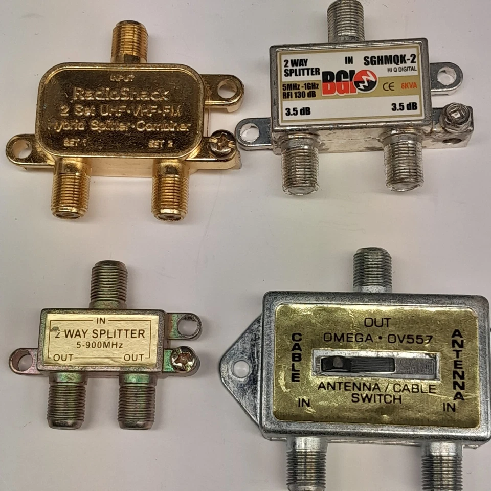 Lot of 7 Coax Cable TV Antenna Signal Splitters & Combiners Adapter Switch - Image 3 of 4