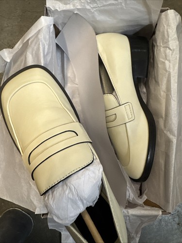 Charles & Keith Off White Cream Leather Penny Loafers Women’s Size 36 - Picture 2 of 3