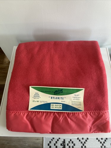 Nylonite Vintage Blanket 90% Rayon 72”X 90” Single Or Double Pink Rose - Picture 2 of 7
