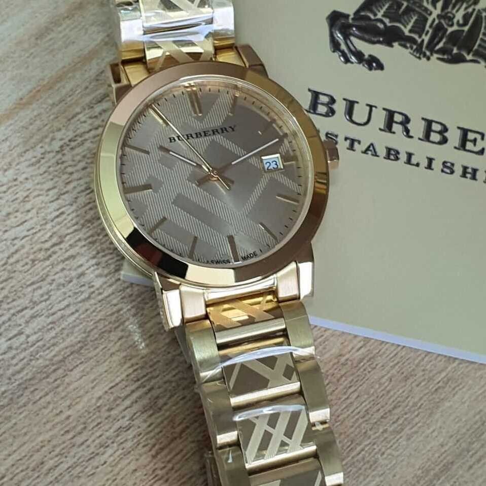 【美品】BURBERRY バーバリー 腕時計 シティ BU9038 ゴールド Burberry The City Gold Dial Gold Steel Strap Watch for Men