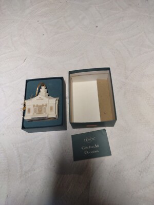 Vintage Lenox China 1991 Christmas Village “Town Hall” Ornament 