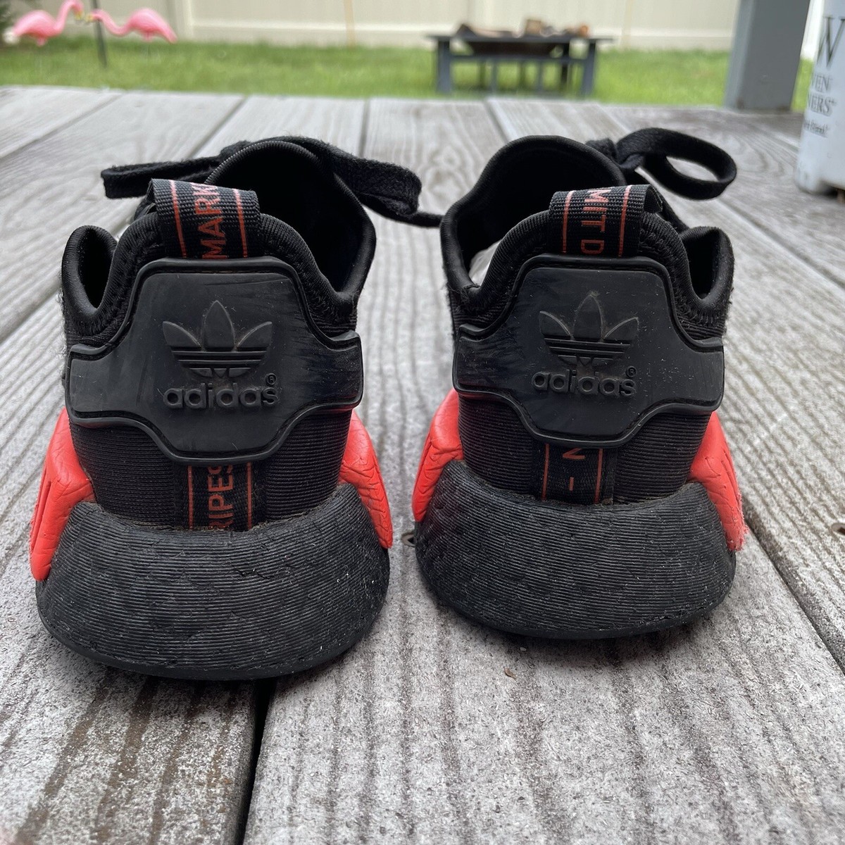 adidas NMD シューズ 黒/赤 ストライプ275 s-l400.jpg