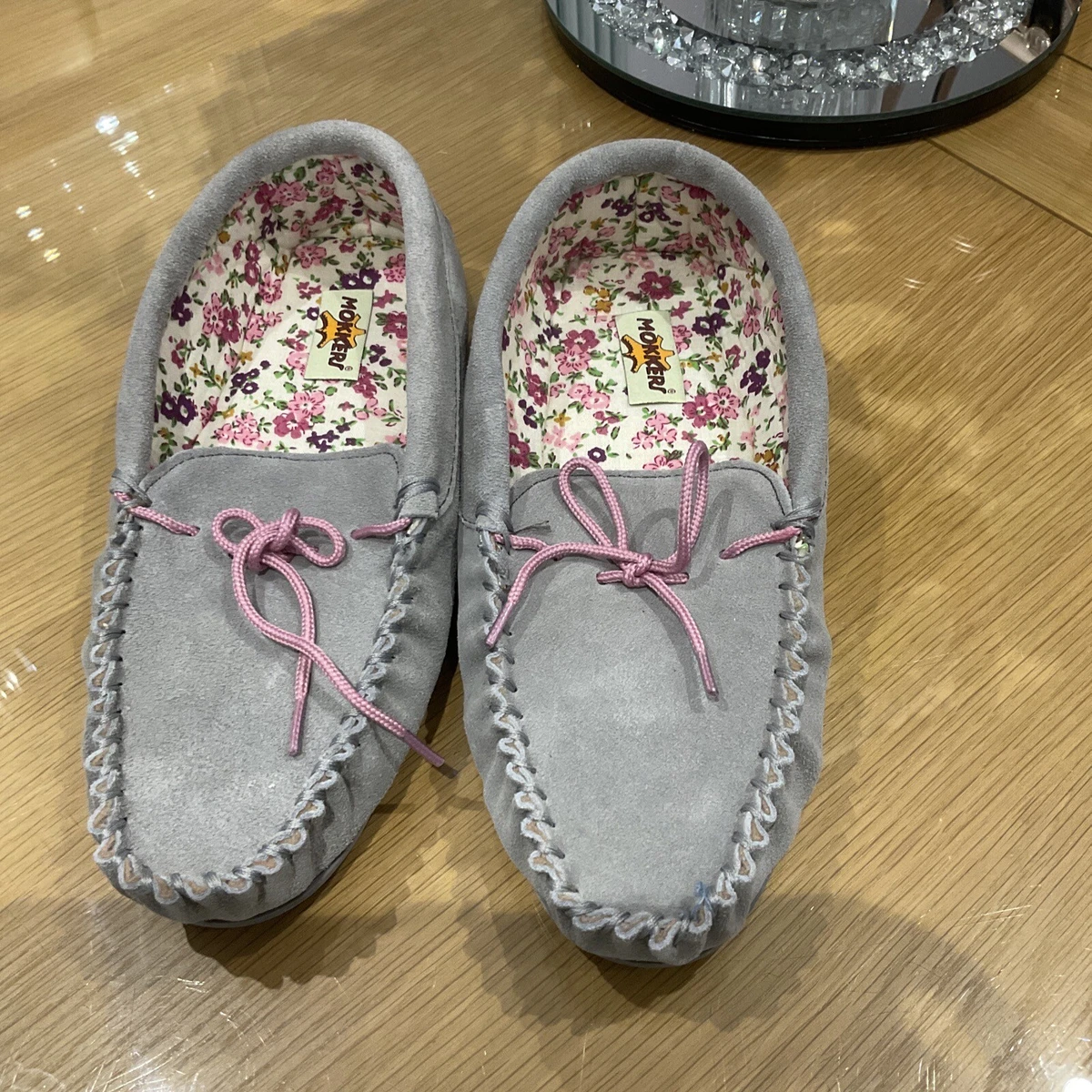 Mokkers moccasin online slippers