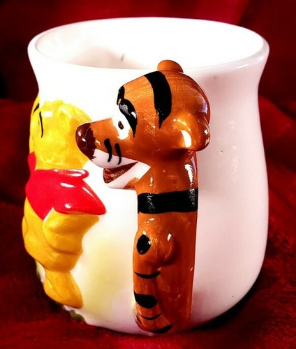 Vintage Walt Disney Productions Ceramic Winnie-the-Pooh, Owl & Tigger Mug Japan - Picture 2 of 10