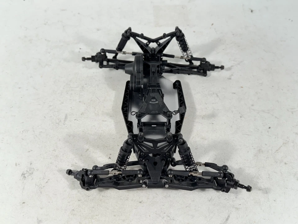 Team Losi Mini-T 2.0 1/18 Scale 2wd Stadium Truck Roller Slider Chassis Used - Image 3 of 4