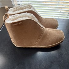 Minnetonka Women's Tan Bootie Slippers Faux Fur Lined 6M Pull-On 40111