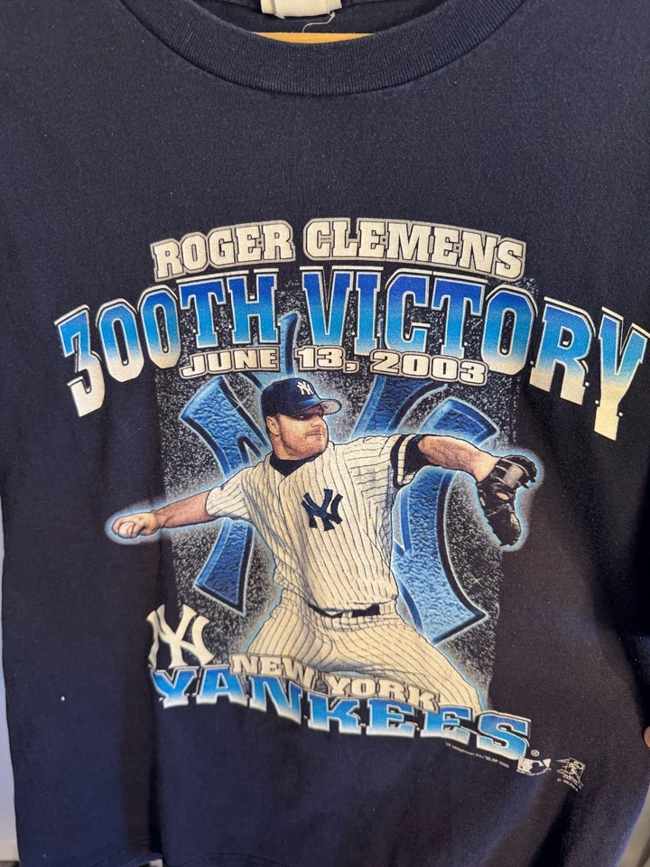Camiseta grande vintage de los New York Yankees 2003 Roger Clemens Foto 2 de 4