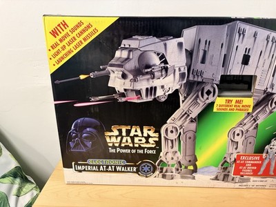 Kenner AT-AT Walker Commander and Driver Action Figure - 69733 for