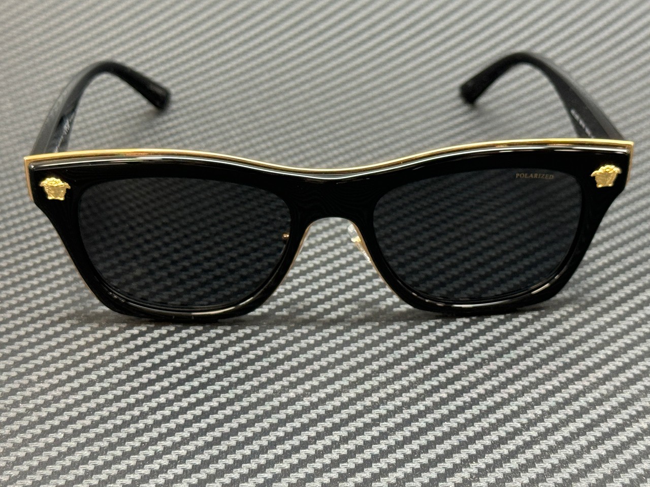 VERSACE VE2272 GB1 81 Black Grey Polarized Men's 53 mm Sunglasses thumbnail 2
