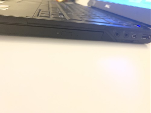 Dell Latitude E4300 laptop. Core 2 Duo, 2.40 GH,2GB RAM 250gb HD - pls Read - Picture 10 of 11