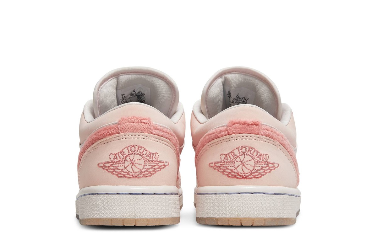 【新品】24㎝　NIKE WMNS AIR JORDAN 1 LOW SE Air Jordan 1 Low SE Women's Shoes. Nike ID