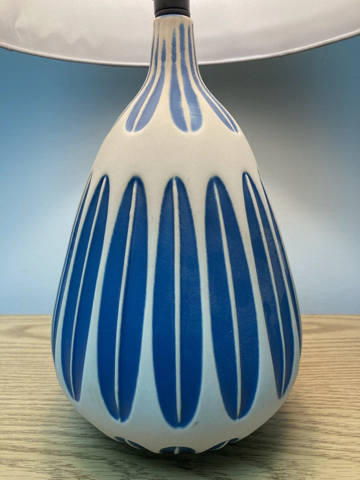 Scandinavian Design Blue and White Ceramic Nightstand Lamp With Blue Shade - Image 2 of 4