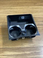 OEM 2016-2019 BMW 750 G11 G12 Console Dual Cup Holder CupHolder USB charger