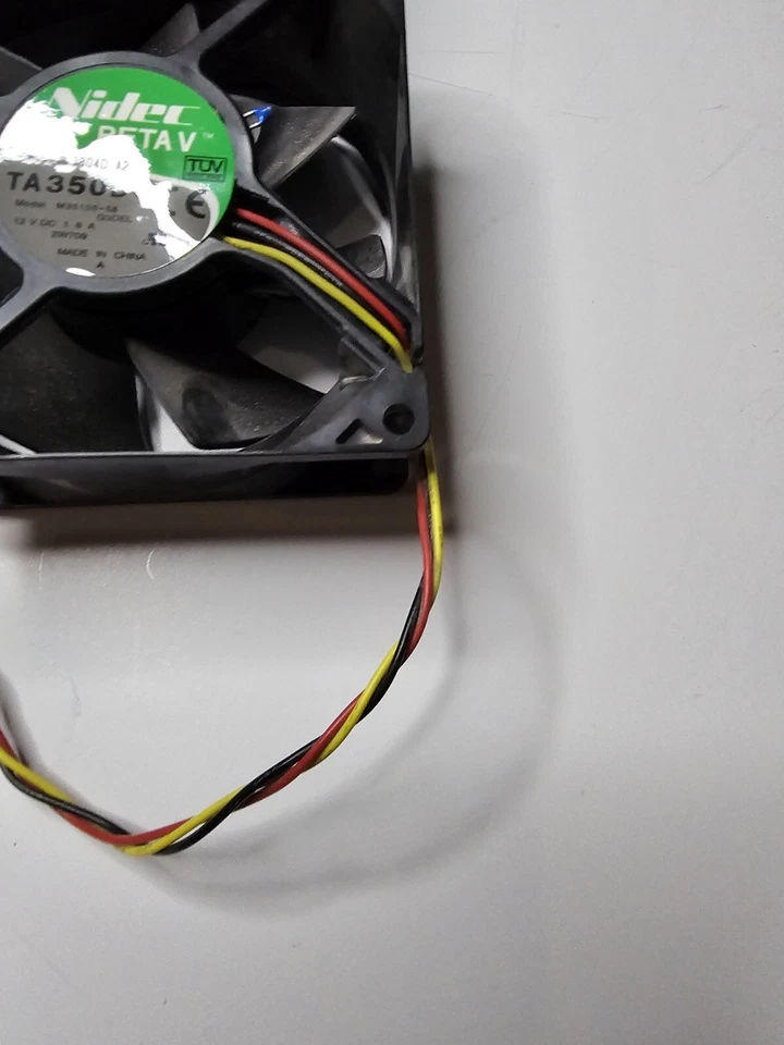 NIDEC VA350DC V35208-35 1B 9038 9CM 12V 1.1A 4-wire PWM cooling fan Untested - Image 4 of 4