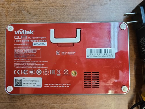 ORIGINAL!! VIVITEK QUMI HD POCKET PTOJECTOR BLUETOOTH Q3PLUS-RD AS-IS!! PASSWORD - Picture 3 of 8