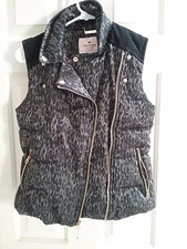  Juicy Couture Leopard Print Down Vest Jacket size S