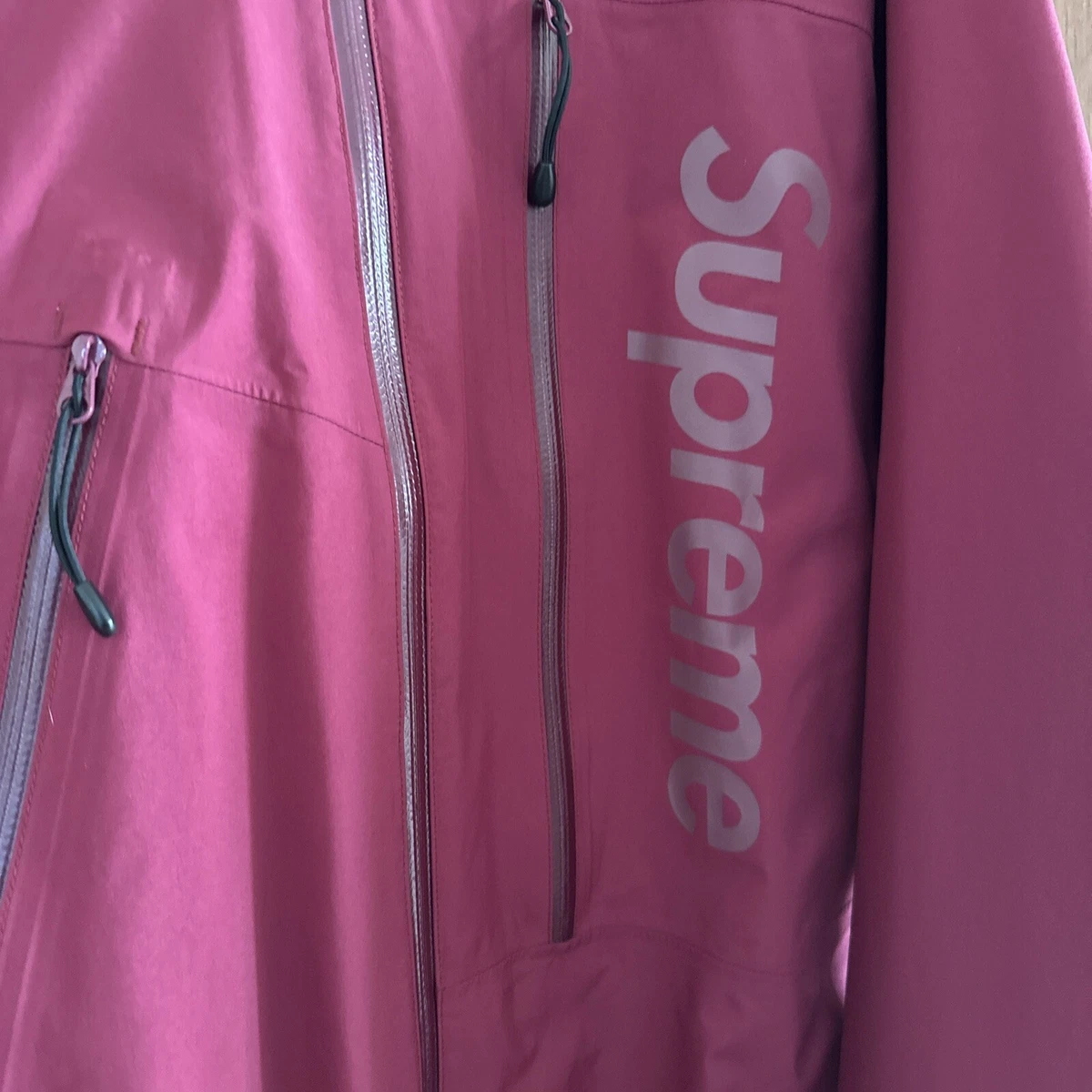 New Supreme GORE-TEX Paclite Shell Jacket Dark Red Size Medium