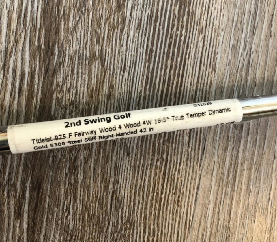 Titleist 975F Pro Trajectory RH, buen estado usado, sin cubierta, madera Fairway 4 Foto 4 de 4