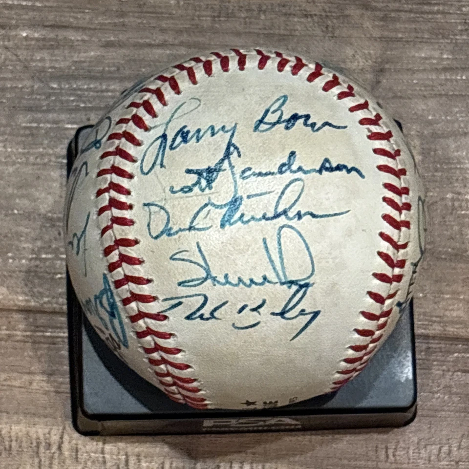 1985 Cubs Team 20-Signed ONL MLB Baseball Sandberg Eckersley Smith PSA Authentic - Image 3 of 4