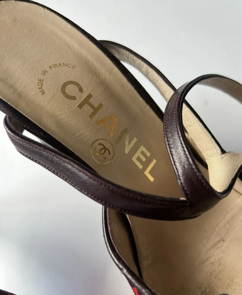 Chanel Vintage Y2k Pasarela Logo Slingback Tacón de Bomba Foto 3 de 4