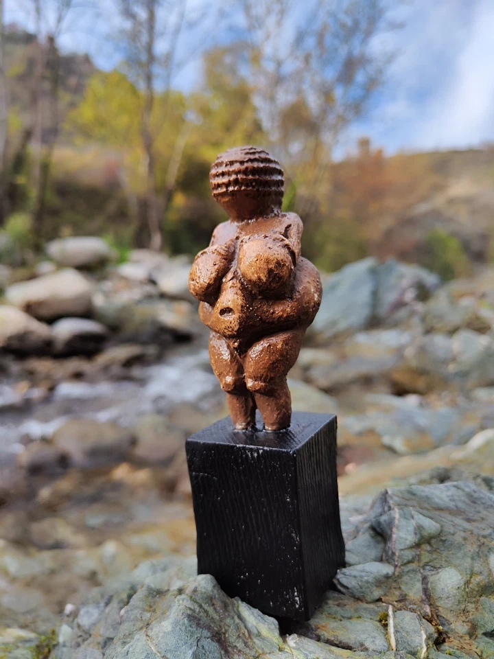 Venus de Willendorf réplica Foto 4 de 4