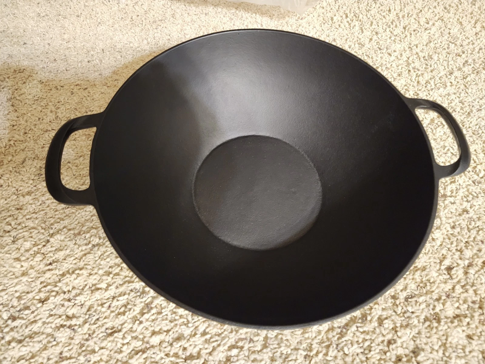 Iwashu Cast Iron Wok with Lid 12.5" Round Made in Japan Black New with box
Opens in a new window or 
